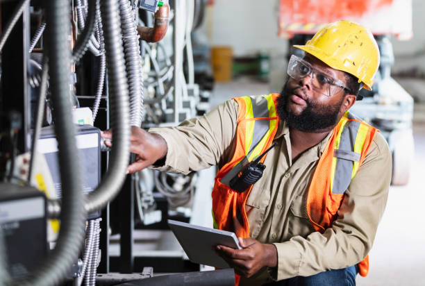 Best Commercial Electrician Services  in Mason, OH